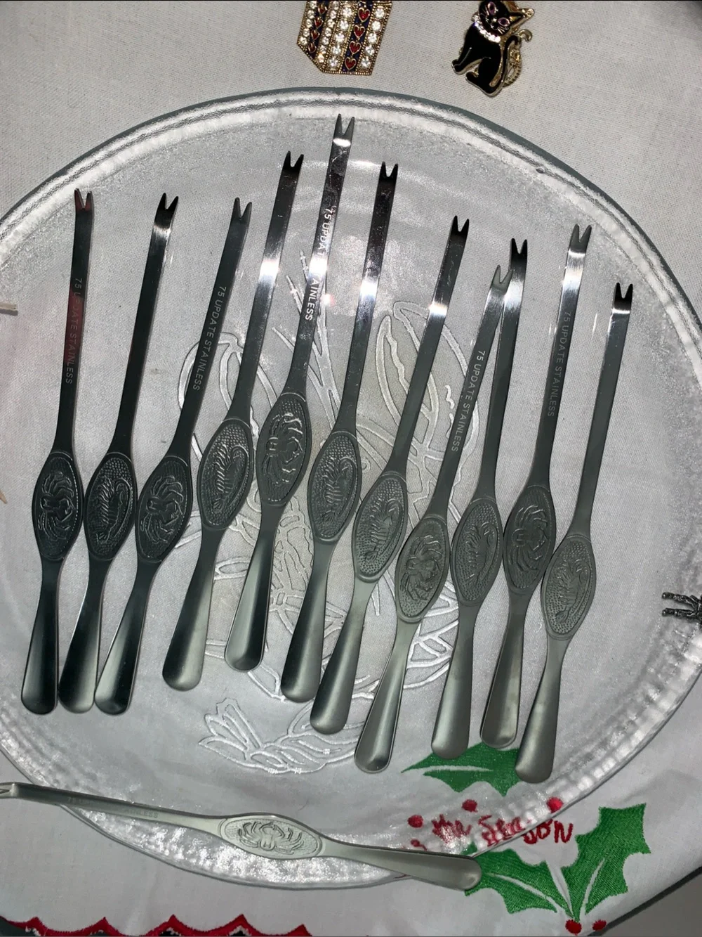 Did someone say LOBSTER & CRAB tonight!! Stainless Pick Set of 12